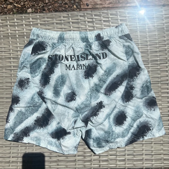 Stone Island Men's Blue Reef Camo Swim Shorts Size Small NWT Designer Resort - Picture 4 of 16
